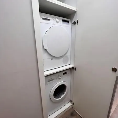 Victory House Apartment